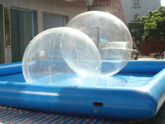 <b>Inflatable Pool</b>